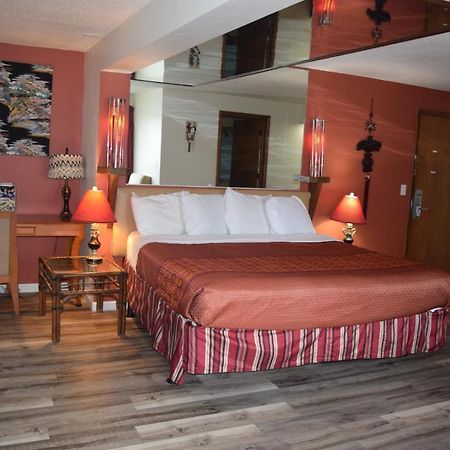 Regency Inn And Suites Eau Claire Dış mekan fotoğraf