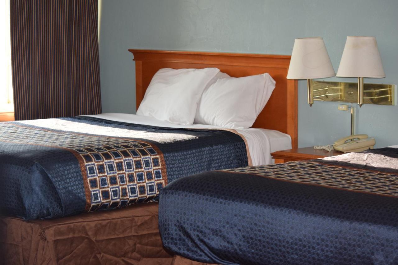 Regency Inn And Suites Eau Claire Dış mekan fotoğraf