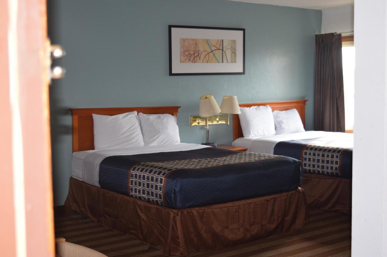 Regency Inn And Suites Eau Claire Dış mekan fotoğraf